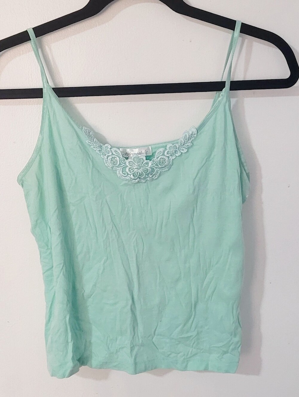 Vtg Aeropostale Cami Tank Top Slim Fit Juniors XL Floral Embroidered